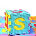 Covor puzzle cu cifre si litere pentru copii, 13 X 13 cm Multicolor, set 36 piese